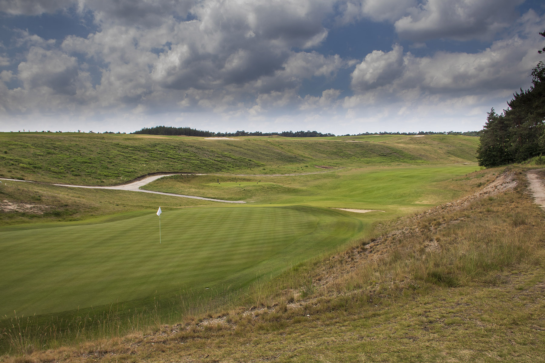 Links Valley South hole 9